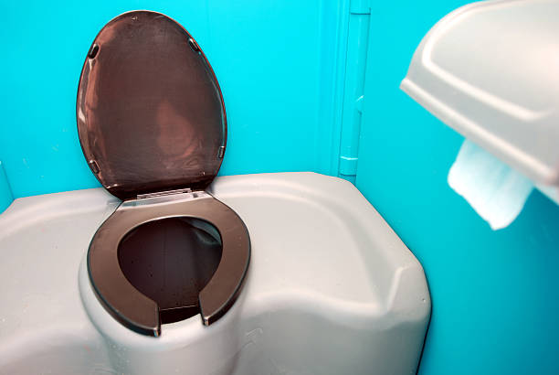 Best Portable restroom trailer rental  in Remgton, IN